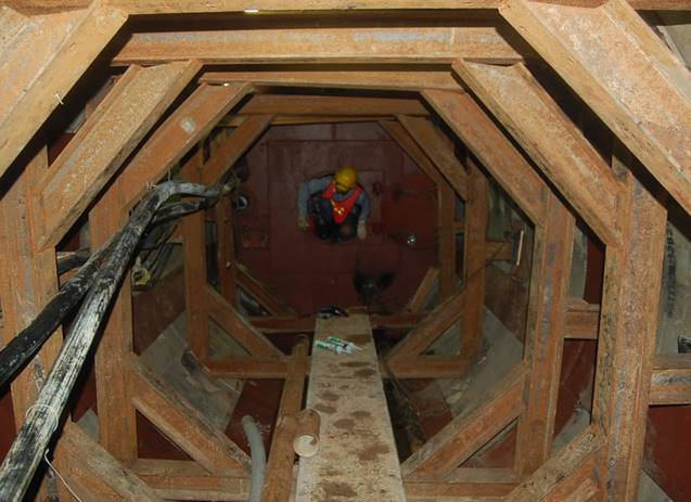 The results of sustained monitoring ground subsidence and tilting of adjacent buildings tending to stability and unchanging over time.
